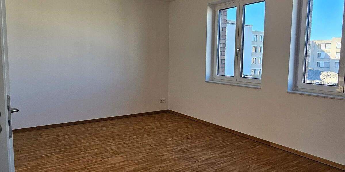 Mehrfamilienhaus, Wohnhaus Hannover Bemerode - 5 Zimmer, 181 m&sup2;, 2.250&euro; | Angebot:25731242