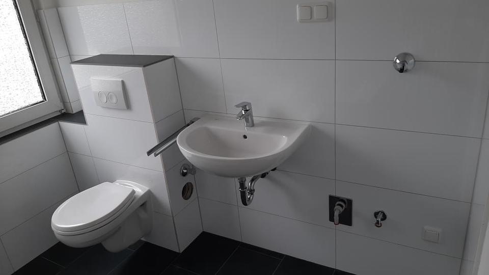 Etagenwohnung Moers - 3.5 Zimmer, 68 m&sup2;, 649&euro; | Angebot:26551661