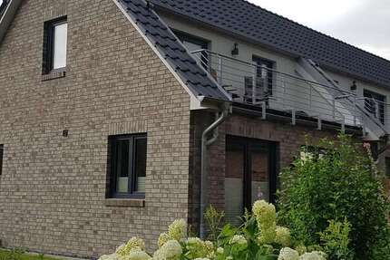 Haus Trittau - 2.5 Zimmer, 85 m&sup2;, 1.300&euro; | Angebot:25180993