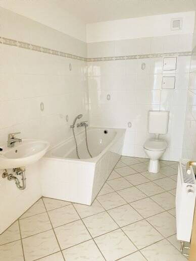 Etagenwohnung Wanzleben-Börde Klein Wanzleben - 2 Zimmer, 56 m&sup2;, 340&euro; | Angebot:25663596