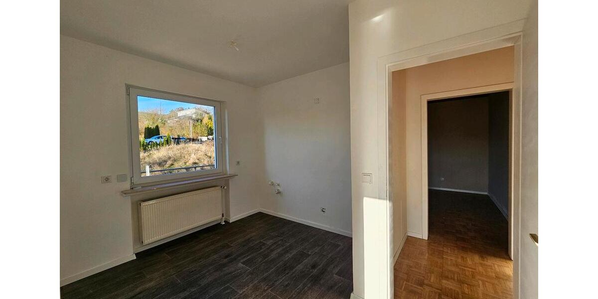 Etagenwohnung Bad Wildungen - 4 Zimmer, 120 m&sup2;, 1.250&euro; | Angebot:24550691