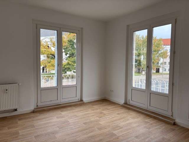 Wohnung zum Mieten in Dessau-Roßlau 545 € 54.29 m² 2 zimmer