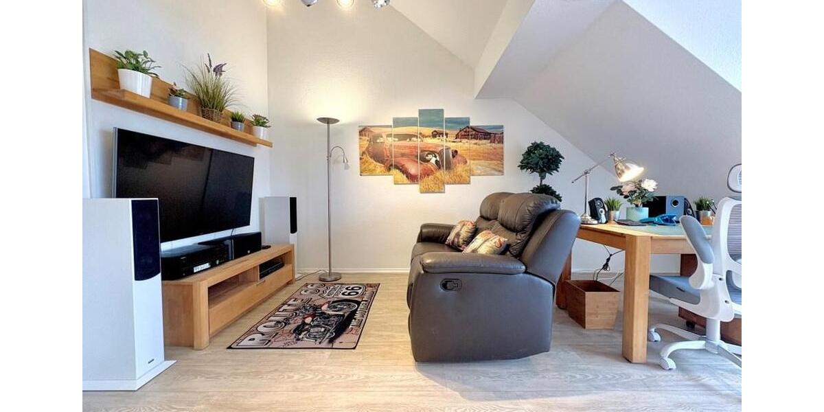 Dachgeschoßwohnung Fürth Altstadt - 2 Zimmer, 45 m&sup2;, 720&euro; | Angebot:26023193