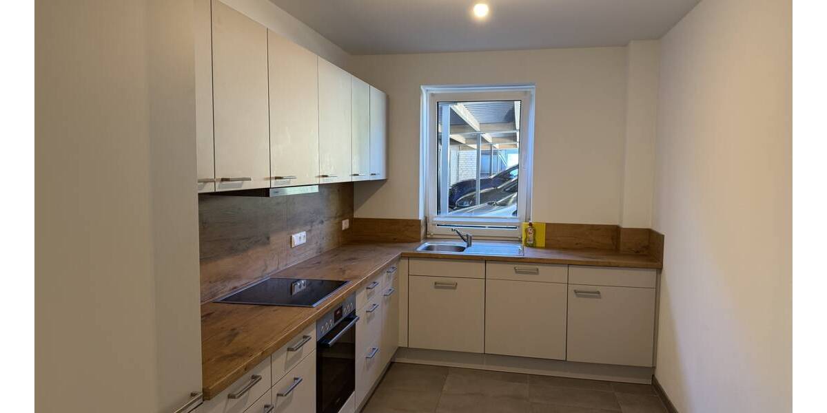 Etagenwohnung Albersdorf - 3 Zimmer, 93 m&sup2;, 1.162&euro; | Angebot:26320397