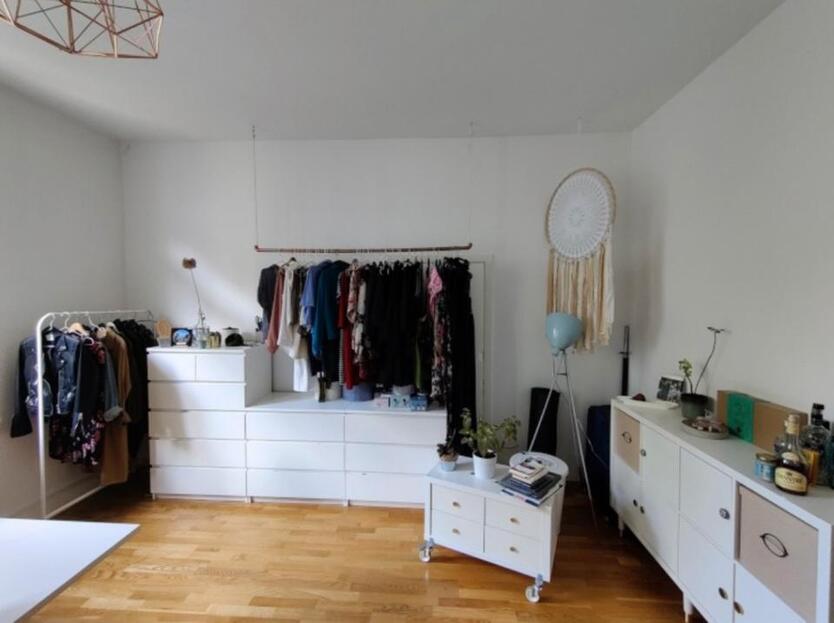 24qm großes und helles WG-Zimmer im Heusteigviertel zu vermieten