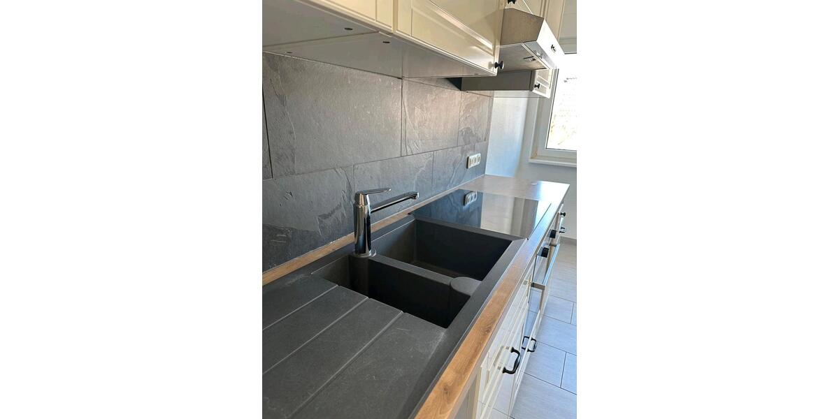Dachgeschoßwohnung Velten - 3 Zimmer, 77 m&sup2;, 1.500&euro; | Angebot:26403569