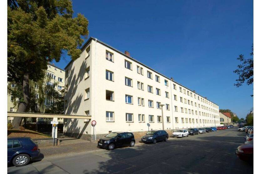 Möbliertes WG-Zimmer in 2er-Wohngemeinschaft