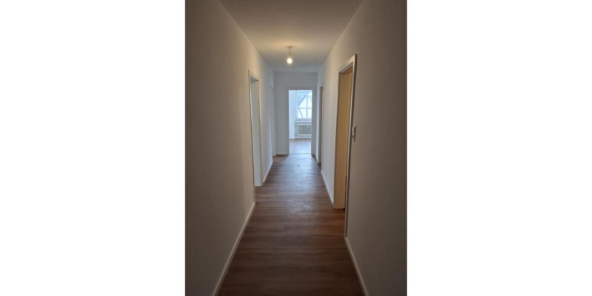 Etagenwohnung Erbach - 3 Zimmer, 81 m&sup2;, 895&euro; | Angebot:26236803
