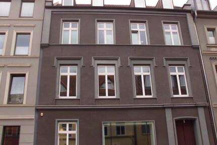 Wohnung zum Mieten in Schwerin 608 € 64 m²