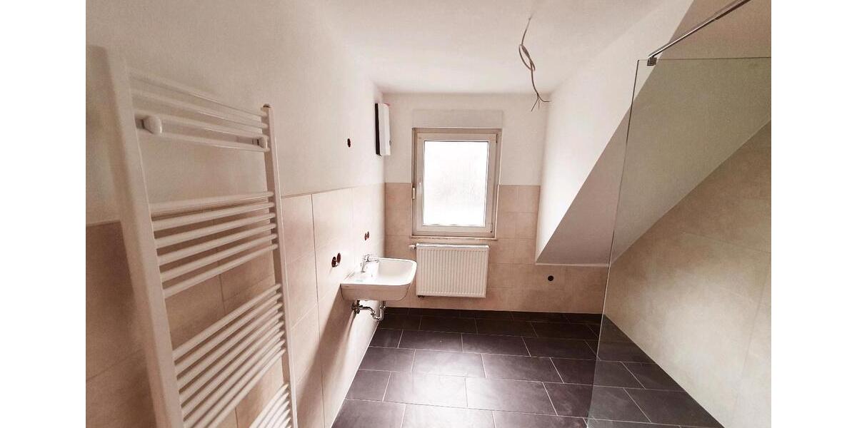 Maisonettenwohnung Neukirchen - 3.5 Zimmer, 90 m&sup2;, 590&euro; | Angebot:24753632