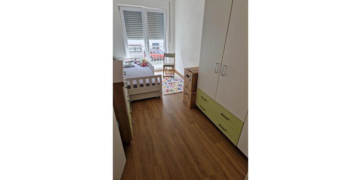 Etagenwohnung Baisweil - 3 Zimmer, 87 m&sup2;, 1.220&euro; | Angebot:26381863