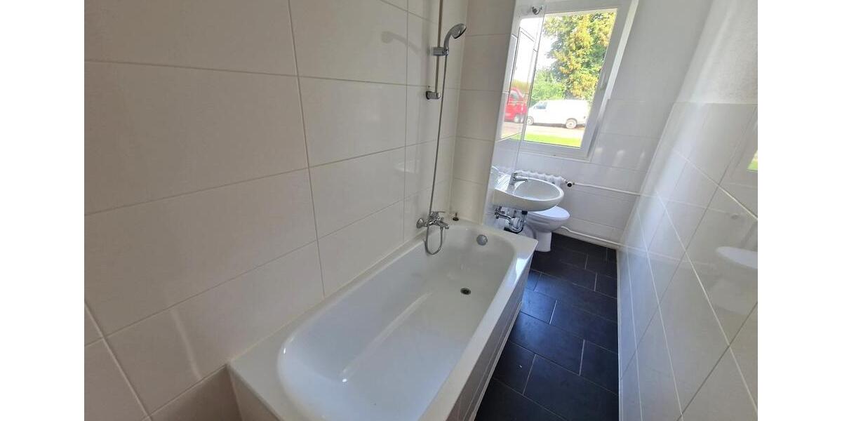 Etagenwohnung Hötensleben - 3 Zimmer, 110 m&sup2;, 530&euro; | Angebot:20459205