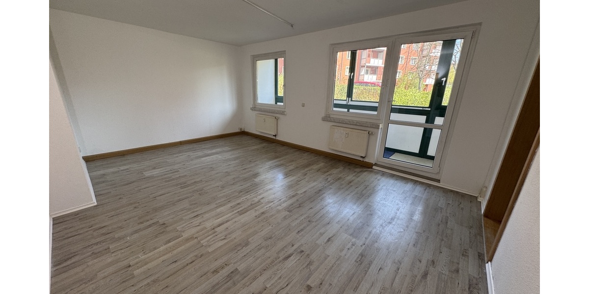 Wohnen mit Mehrwert: 2-Raum-Wohnung mit großzügigem Doppel-Wintergarten in Gera-Bieblach! - Erdgeschoßwohnung Gera Alt-Bieblach | Angebot:26959991