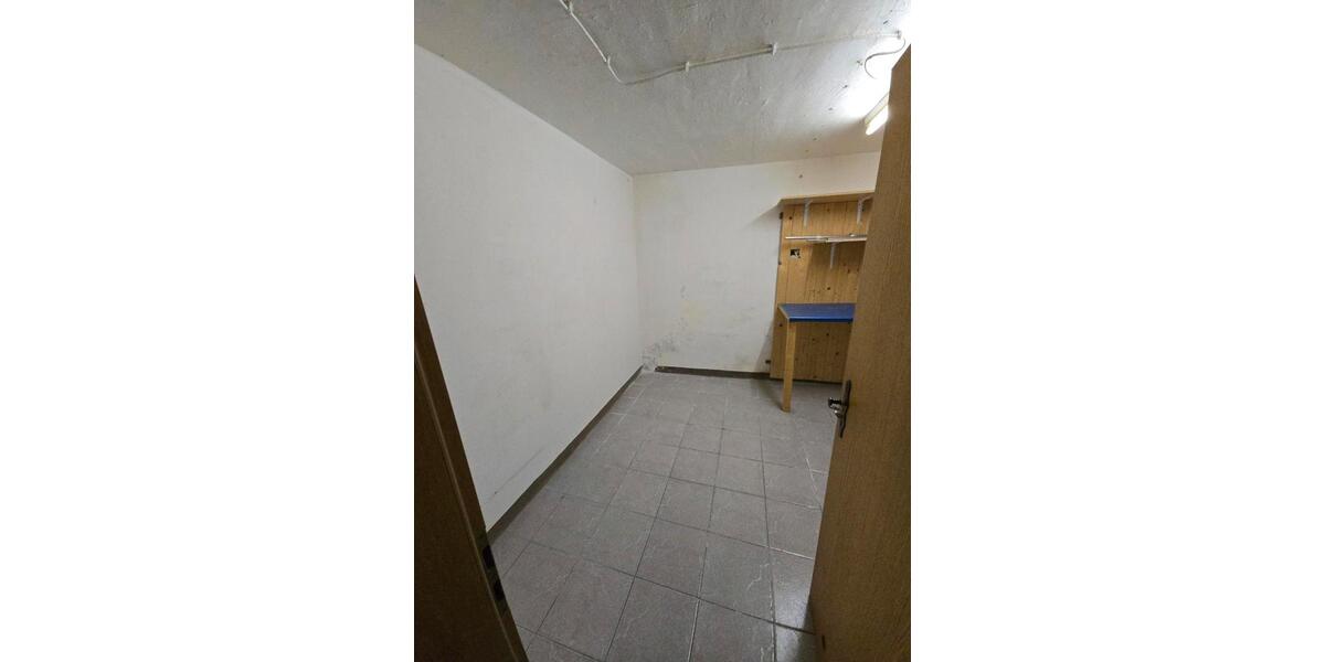 Etagenwohnung Remscheid Remscheid-Süd - 3 Zimmer, 74 m&sup2;, 870&euro; | Angebot:26217712