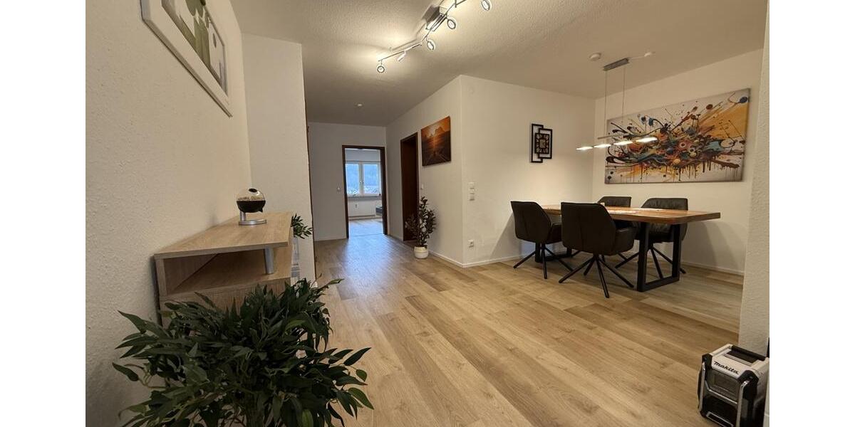 Etagenwohnung Königsbronn - 4 Zimmer, 88 m&sup2;, 880&euro; | Angebot:24702735