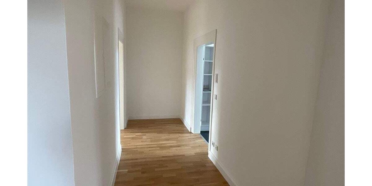 Etagenwohnung Bad Brückenau - 3 Zimmer, 107 m&sup2;, 800&euro; | Angebot:25863544