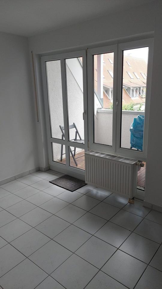 2er-WG in 3-Zimmer-Wohnung Nähe Uni & Science Park ab sofort