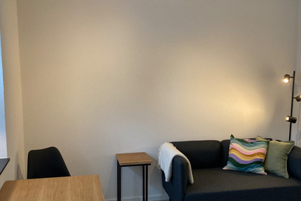 Wohnen auf Zeit in Hattenheim – Wohnung „Grün“ zimmer