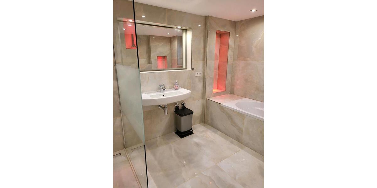 Wohnen auf Zeit Hammersbach - 4 Zimmer, 120 m&sup2;, 30&euro; | Angebot:25969112