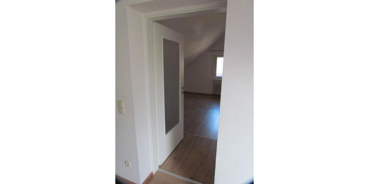Dachgeschoßwohnung Bad Honnef - 2 Zimmer, 50 m&sup2;, 500&euro; | Angebot:25988572