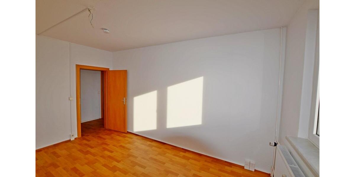 Etagenwohnung Sangerhausen - 3 Zimmer, 61 m&sup2;, 366&euro; | Angebot:26381092