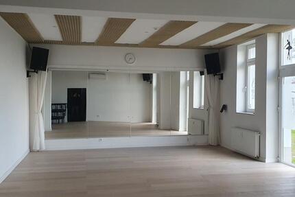 Wohnen auf Zeit Ingelheim am Rhein Heidesheim am Rhein - 4 Zimmer, 125 m&sup2;, 20&euro; | Angebot:15700606