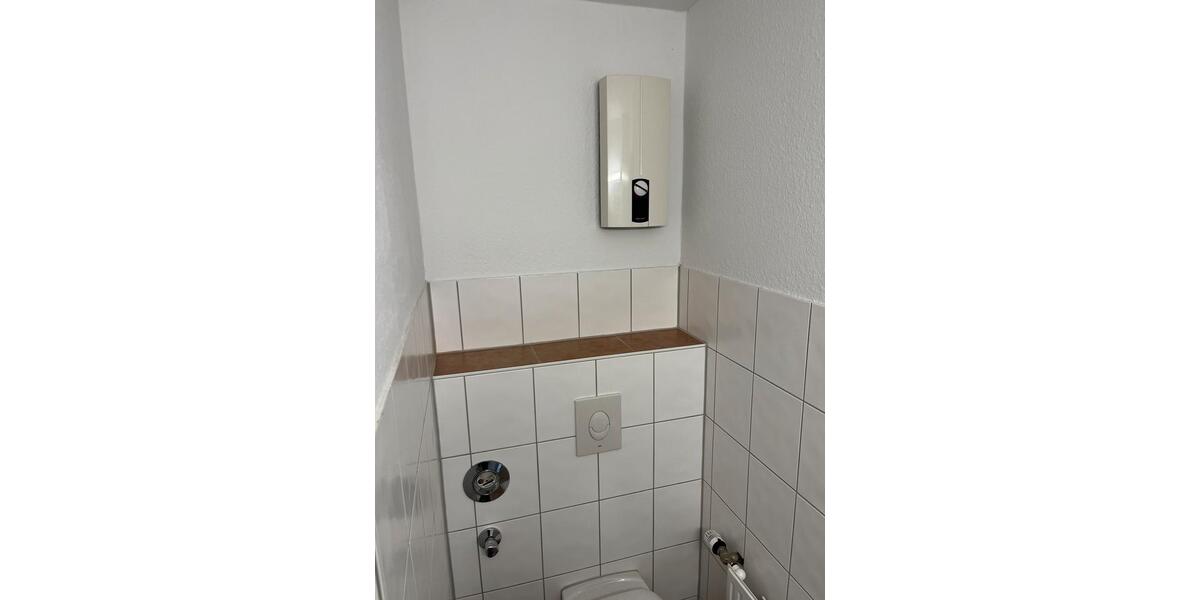 Dachgeschoßwohnung Hildesheim - 1 Zimmer, 27 m&sup2;, 240&euro; | Angebot:26163528