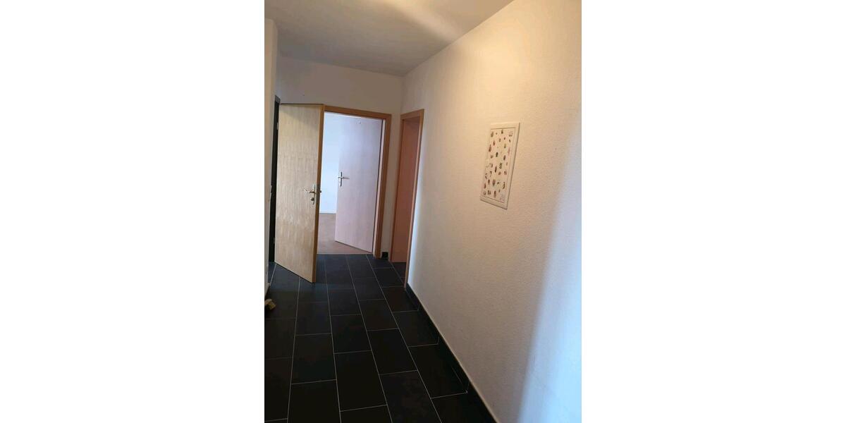 Etagenwohnung Solingen Burg - 4 Zimmer, 930&euro; | Angebot:23477152