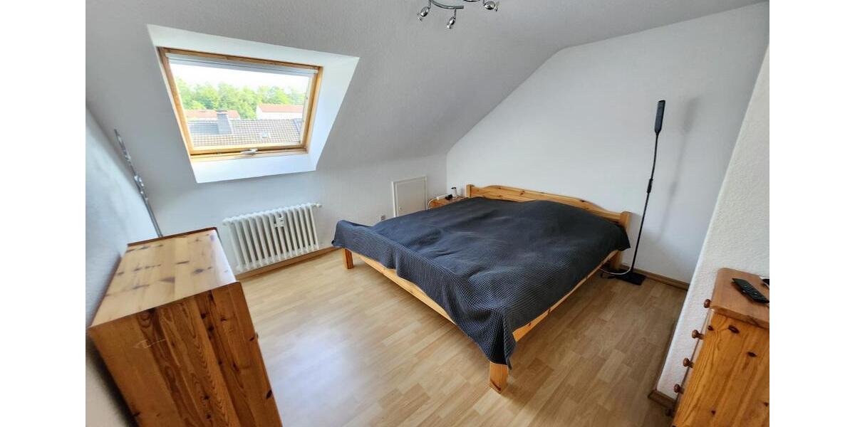Dachgeschoßwohnung Wuppertal Dornap - 2.5 Zimmer, 57 m&sup2;, 585&euro; | Angebot:26574392