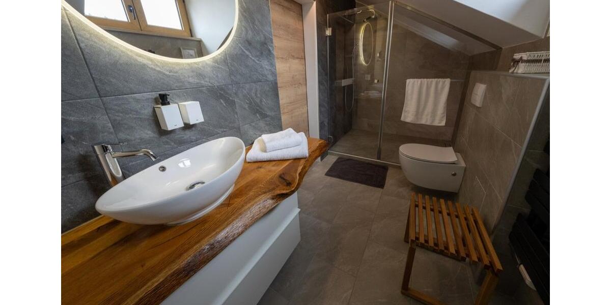 Wohnen auf Zeit Spiegelau - 2 Zimmer, 65 m&sup2;, 950&euro; | Angebot:26015468