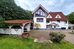 Gepflegte, großzügige 2-Etagen-Wohnung mit Kamin & Carport zu vermieten – wohnen wie im eigenen Haus 5 zimmer