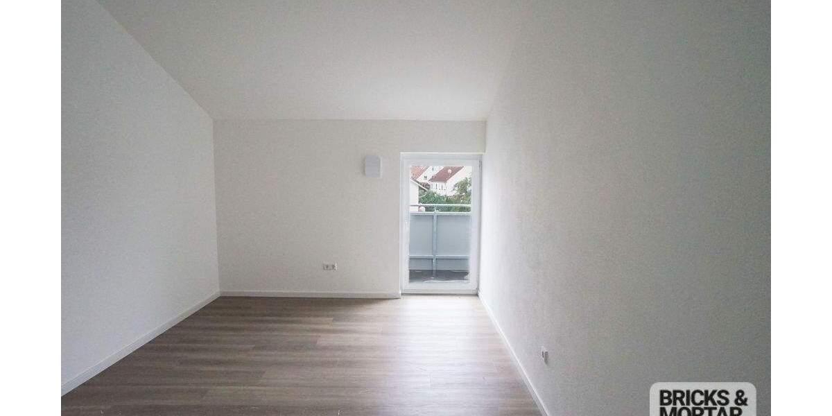 Etagenwohnung Deiningen - 4 Zimmer, 95 m&sup2;, 1.060&euro; | Angebot:25771646