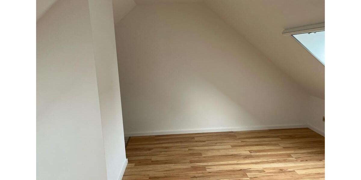 Schöne sanierte 3-Zimmer Wohnung 3 zimmer