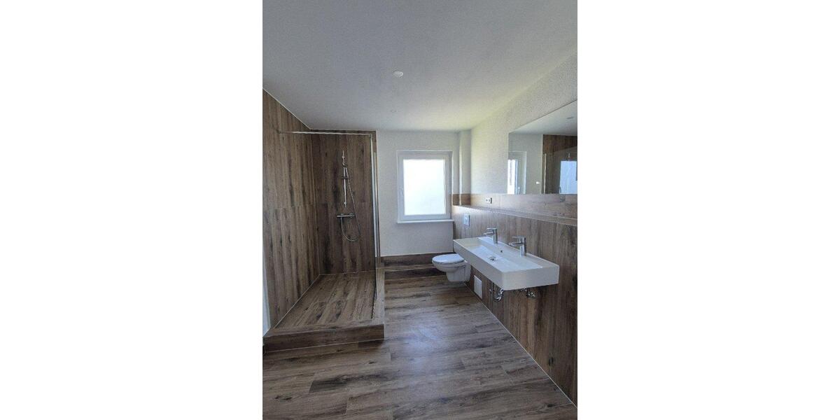 Etagenwohnung Celle Neustadt/Heese - 4 Zimmer, 106 m&sup2;, 1.003&euro; | Angebot:26266475