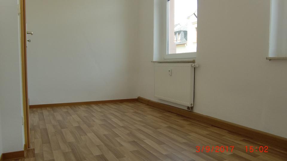 Etagenwohnung Ehrenfriedersdorf - 2 Zimmer, 34 m&sup2;, 200&euro; | Angebot:25717831