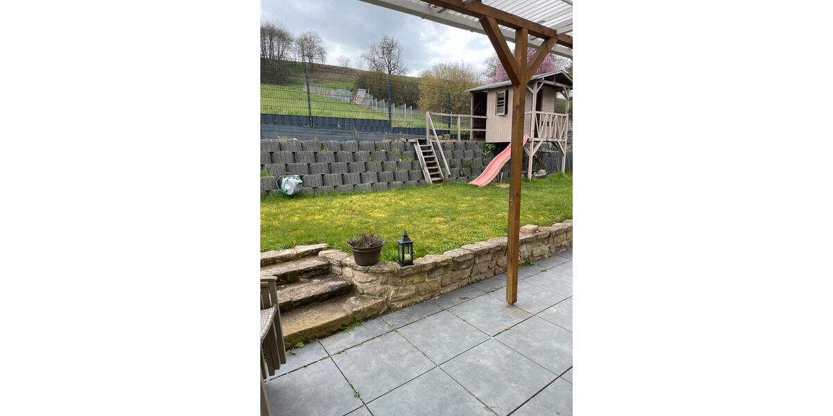 Erdgeschoßwohnung Callbach - 3 Zimmer, 89 m&sup2;, 1.250&euro; | Angebot:25945933