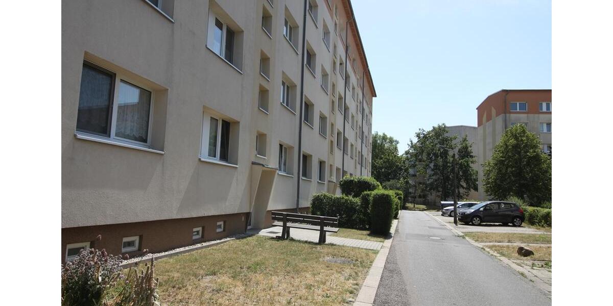 Etagenwohnung Borna - 2 Zimmer, 47 m&sup2;, 260&euro; | Angebot:23732771