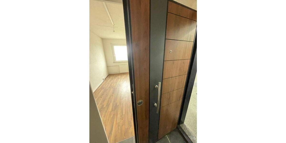 ! ERSTBEZUG ! Wohnen in Familiengerechter Lage 3 zimmer