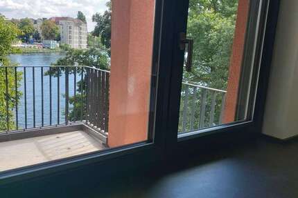 Wohnung zum Mieten in Berlin (alle Postleitzahlen) 1.943 € 98 m² 3 zimmer