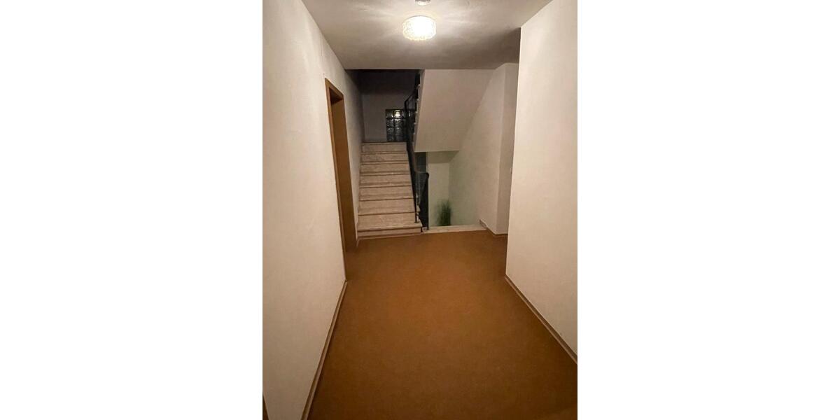 Möbliertes WG-ZimmerArbeiterunterkunft 1 zimmer