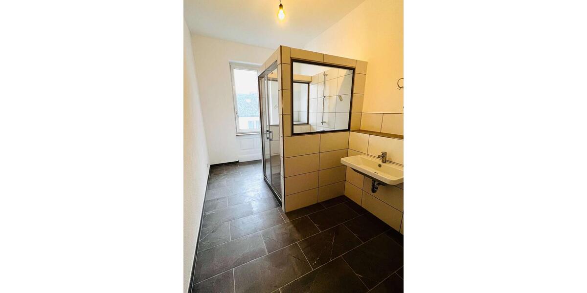 Etagenwohnung Fulda - 5 Zimmer, 150 m&sup2;, 1.430&euro; | Angebot:26660597
