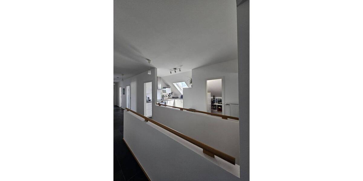 Etagenwohnung Bitburg - 5 Zimmer, 177 m&sup2;, 1.220&euro; | Angebot:25693098