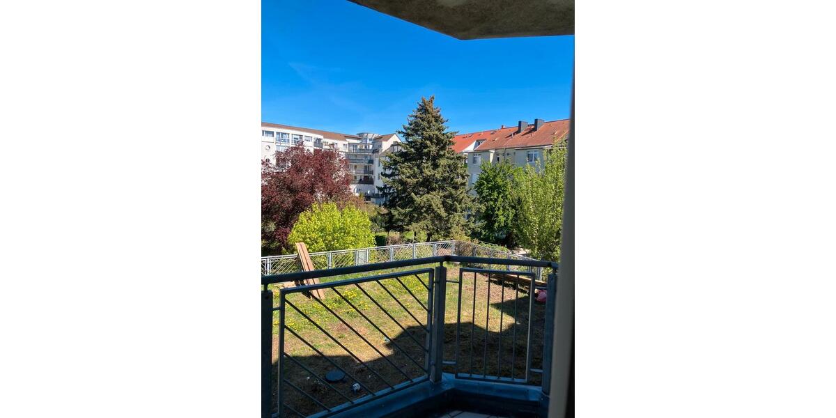 Etagenwohnung Dessau-Roßlau Dessau - 1 Zimmer, 33 m&sup2;, 300&euro; | Angebot:26535644