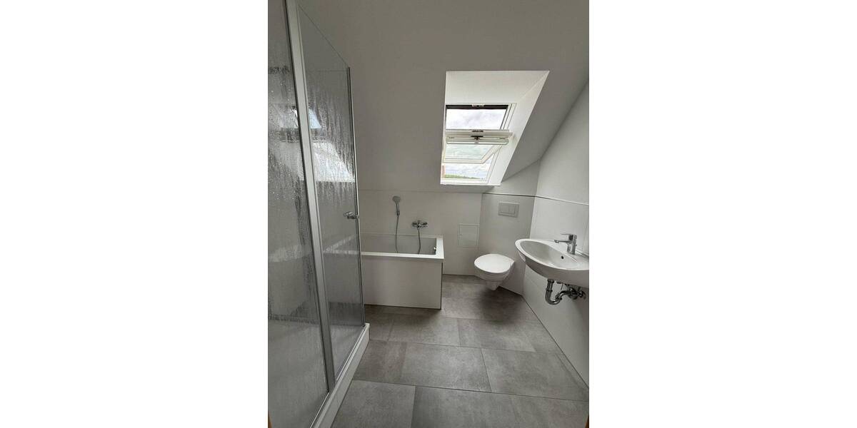 Etagenwohnung Stauchitz - 3 Zimmer, 55 m&sup2;, 385&euro; | Angebot:23971777