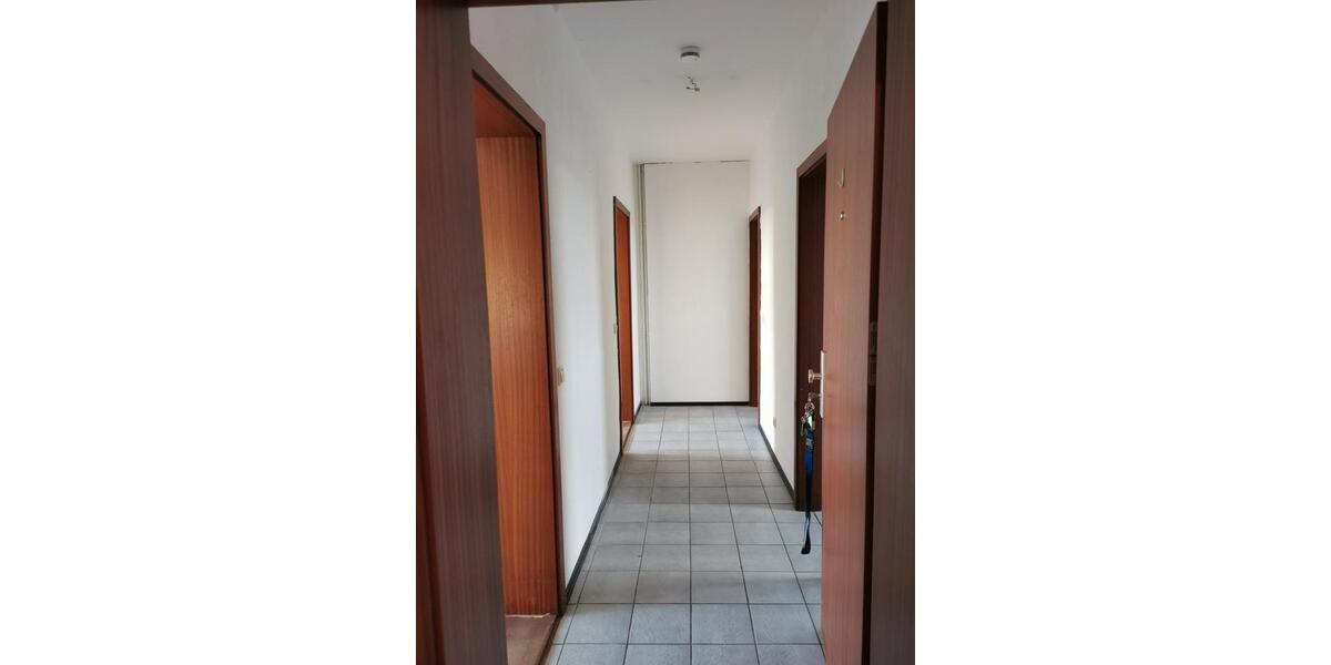 Etagenwohnung Rosenow - 3 Zimmer, 68 m&sup2;, 360&euro; | Angebot:26271589