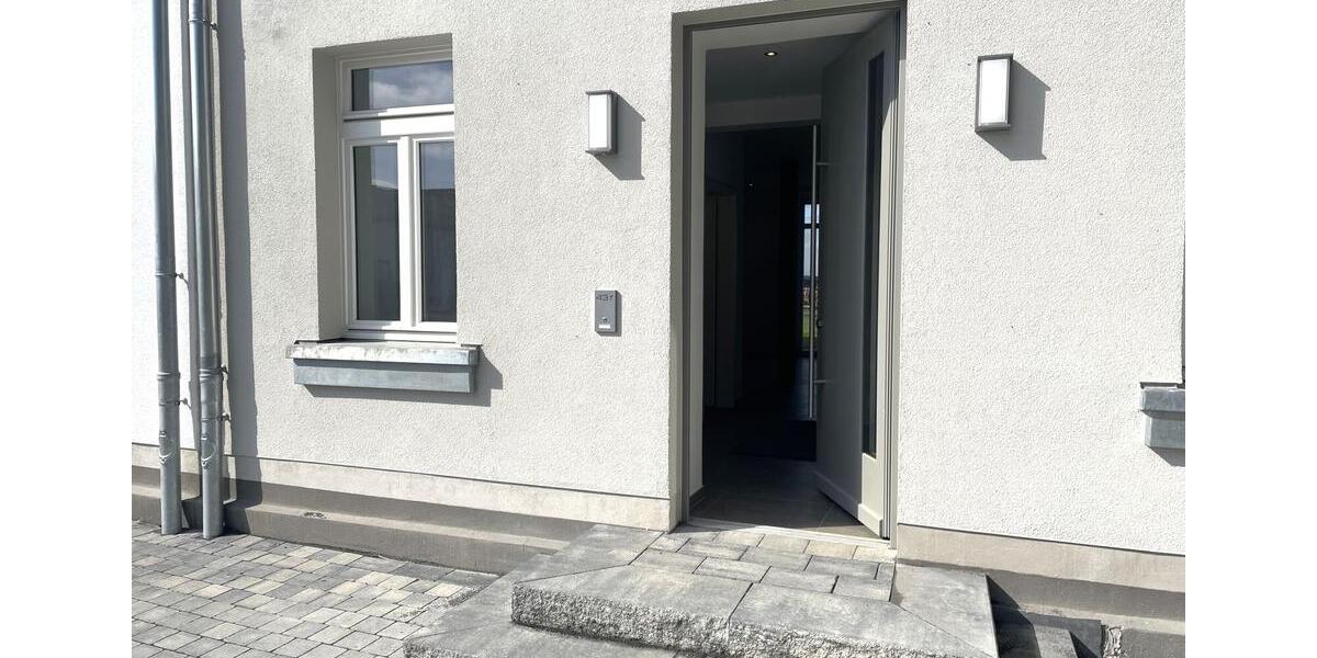 Einfamilienhaus Lohmar - 5 Zimmer, 219 m&sup2;, 2.737&euro; | Angebot:24589822