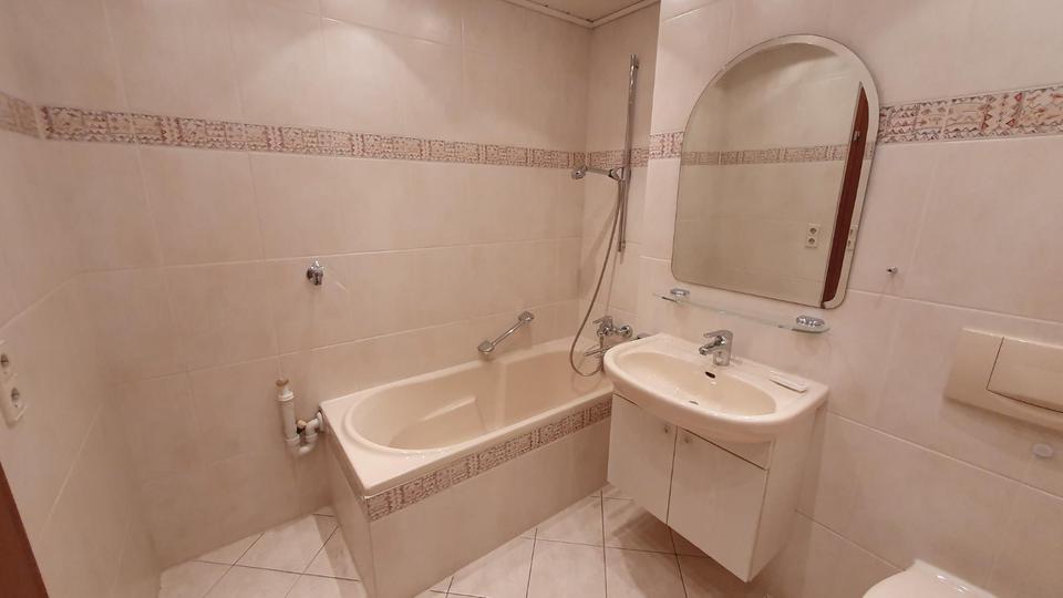 Einfamilienhaus Ludwigsburg Hoheneck - 1.5 Zimmer, 57 m&sup2;, 1.070&euro; | Angebot:24374411