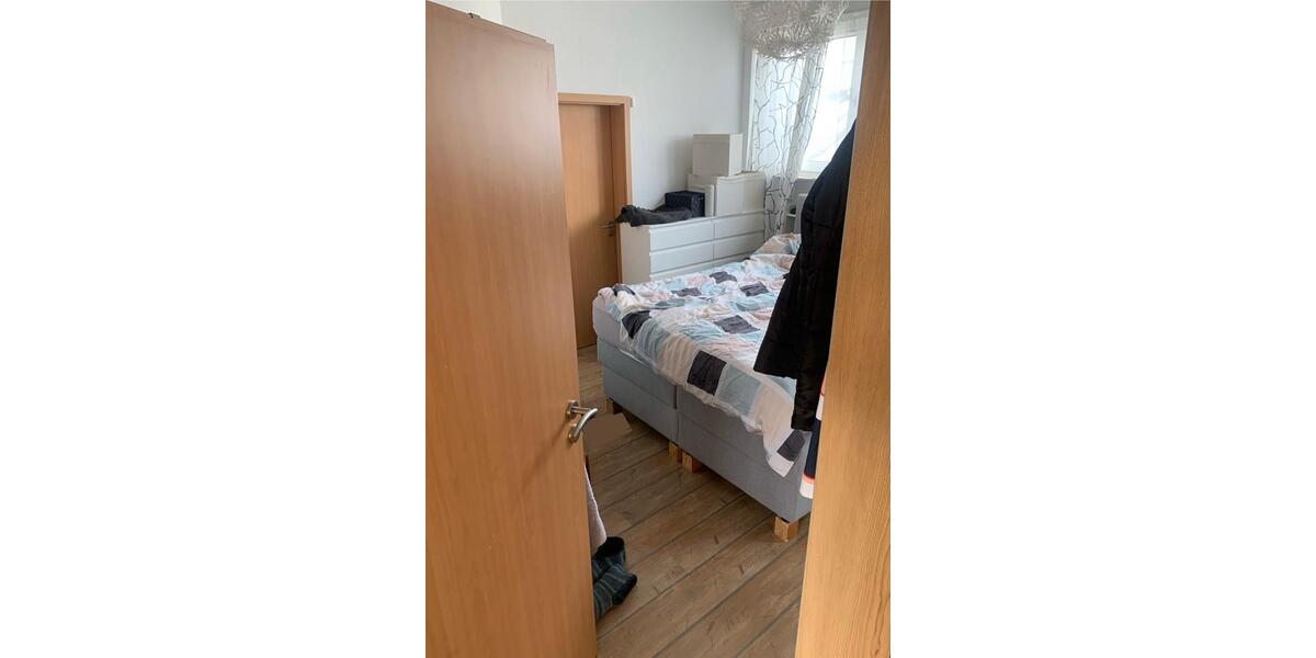 Maisonettenwohnung Kraichtal - 7 Zimmer, 130 m&sup2;, 1.500&euro; | Angebot:24825692