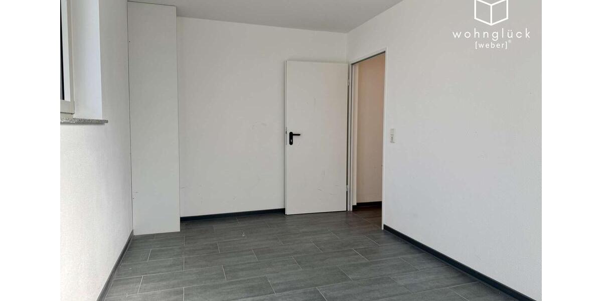Dachgeschoßwohnung Bad Mergentheim - 4 Zimmer, 87 m&sup2;, 900&euro; | Angebot:25433235
