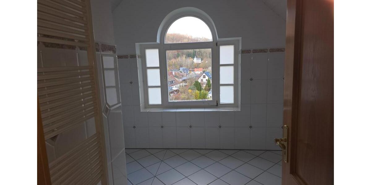 Dachgeschoßwohnung Brilon - 2 Zimmer, 98 m&sup2;, 580&euro; | Angebot:26022989